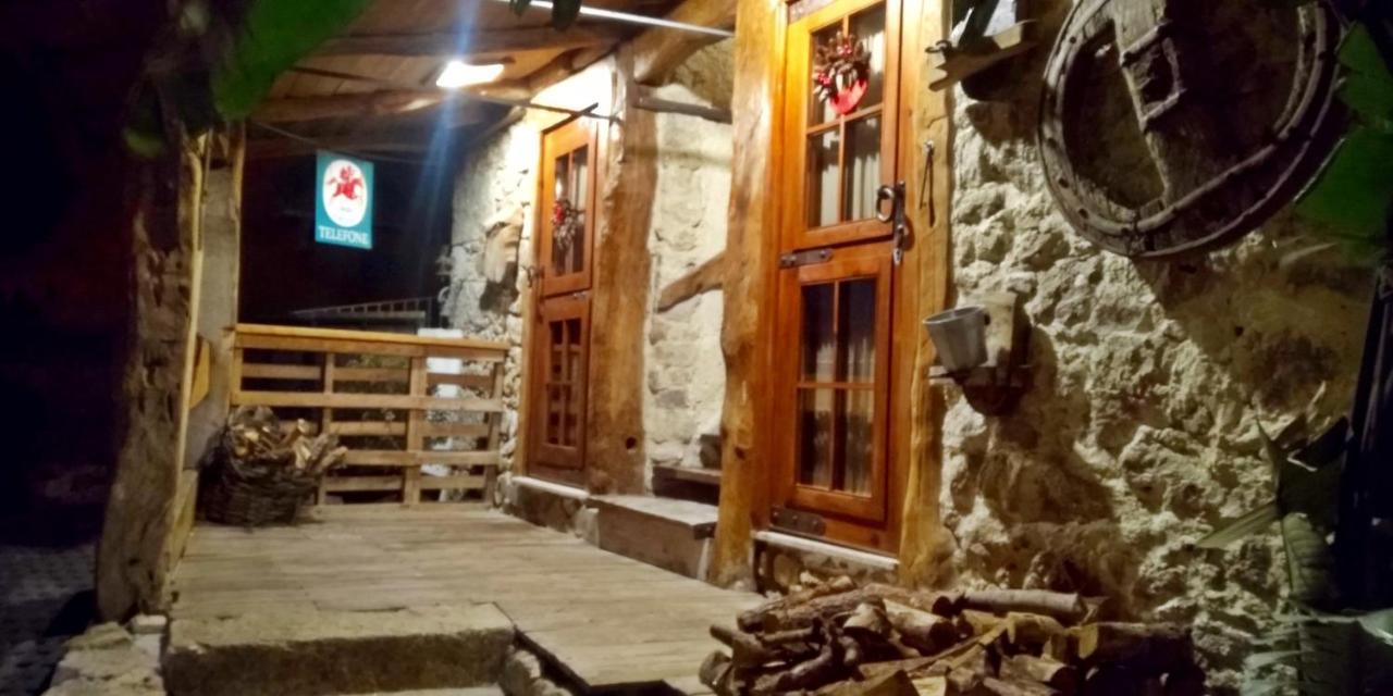 Chale Pouso Da Serra - Casas De Montanha Costilhao Buitenkant foto