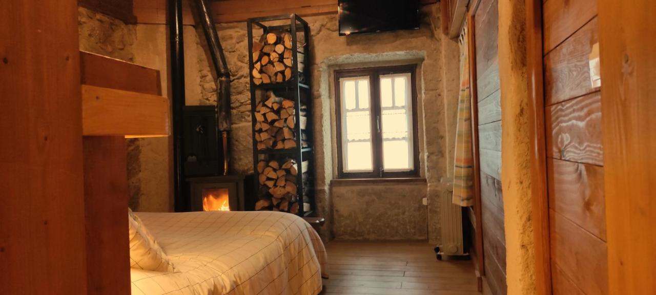 Chale Pouso Da Serra - Casas De Montanha Costilhao Buitenkant foto